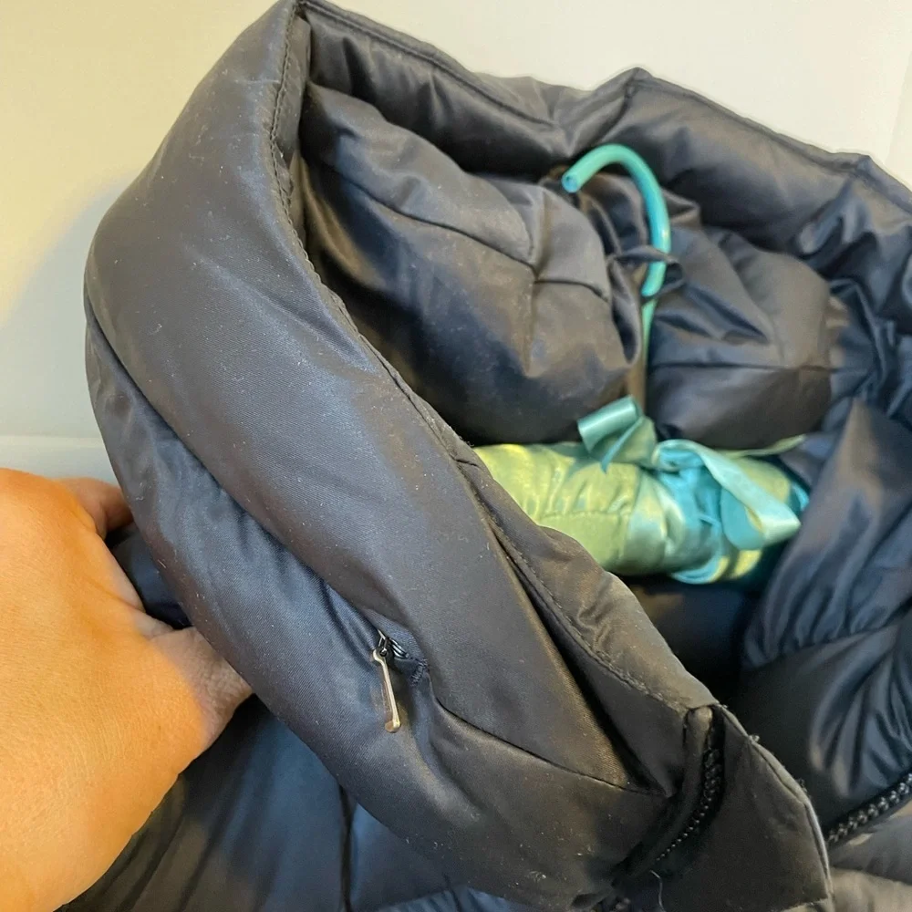 Patagonia size S Black Down Jacket (knee length) - Picture 5 of 10